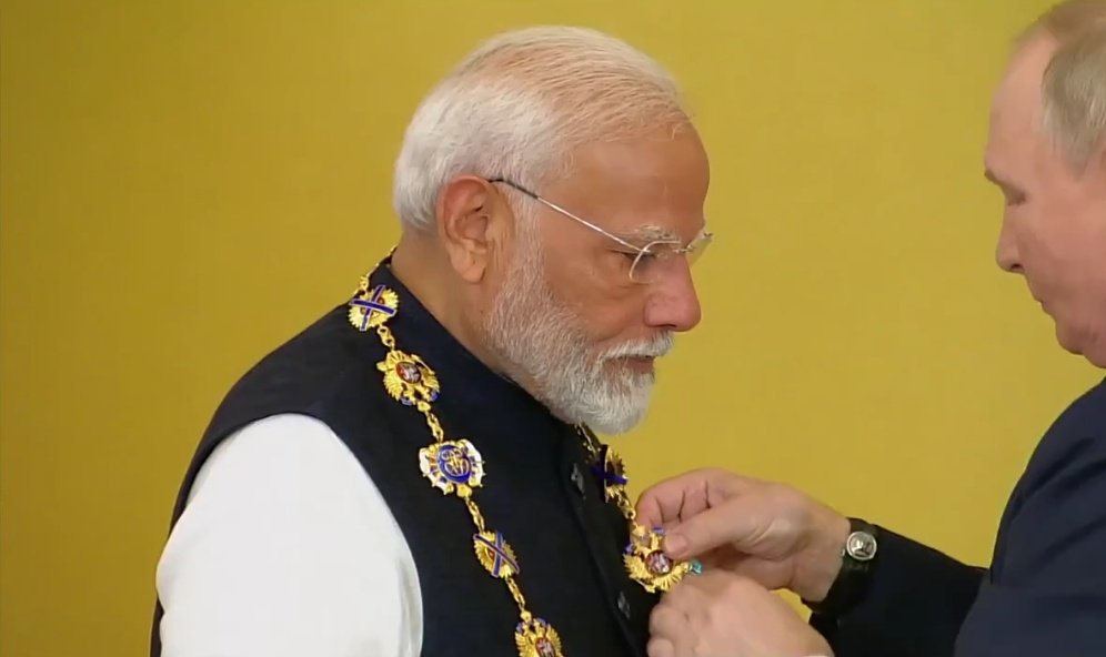 Vande_Mataram's tweet image. #NaMoNamah

#ModiInMoscow