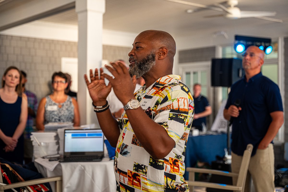 Join Penn State Football down the shore in support of NIL on July 25🌊

Learn more: happyvalleyunited.com/blogs/news/hap… 

Register: charity.pledgeit.org/shore

Auction: charity.pledgeit.org/c/PfrbjN87sN/a…

Email info@happyvalleyunited.com with all inquiries and questions🏈