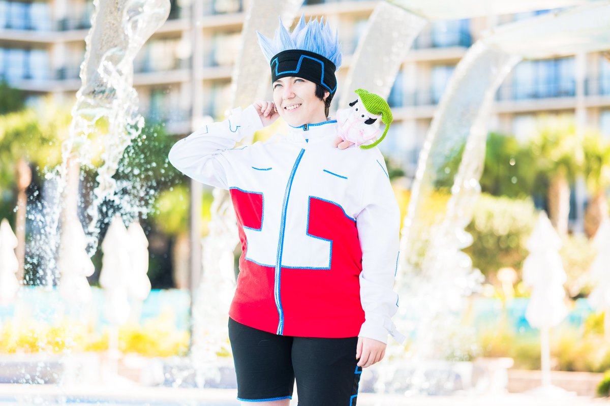 Horohoro photo from last Holmat 🌨
Gonna miss the Marriott World Center because it has so many underrated photoshoot locations-- like under the pool waterfall here!
.
Photo by <a href="/maryWinford/">mary Winford</a>
Kororo doll by <a href="/YarnBoutique/">Sarah Samanns</a>