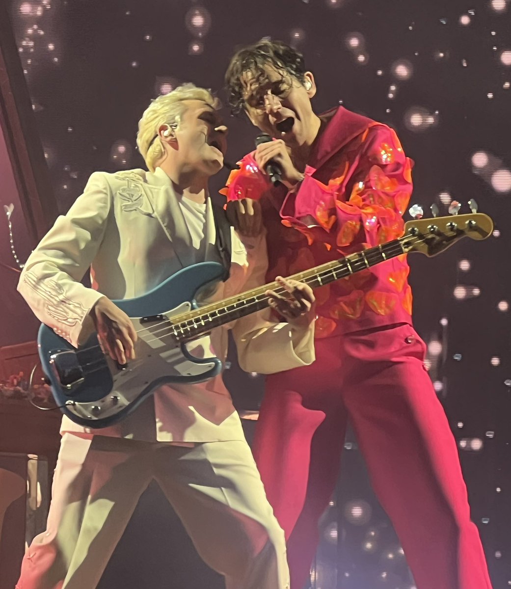 gillih's tweet photo. @mikasounds you were magnificent and definitely king of the @WarwickCastle on Sunday. Thank you for your energy and joy! https://t.co/V4jn9tkIEM