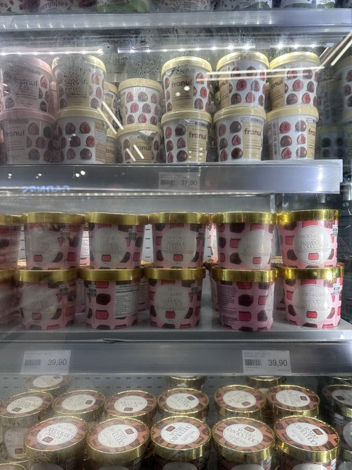 🫥🫥 https://t.co/VPIezXZjyI