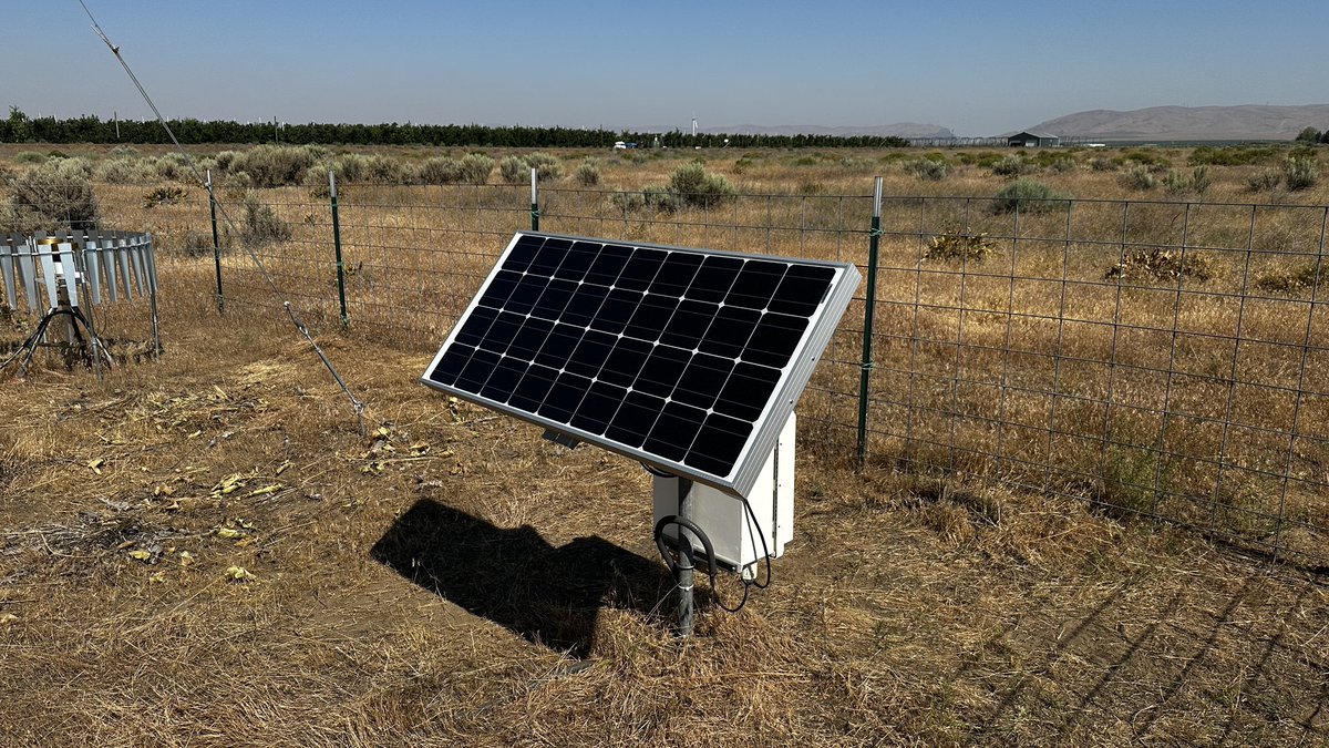 AgWeatherNet's tweet photo. Sad to report we experienced some vandalism over the 4th of July holiday. A technician visited Mattawa on Friday to find the solar panel was recently stolen. Fortunately, plenty of sun had our battery well charged and our field team replaced the solar panel this morning #wawx https://t.co/R96jHLaGde