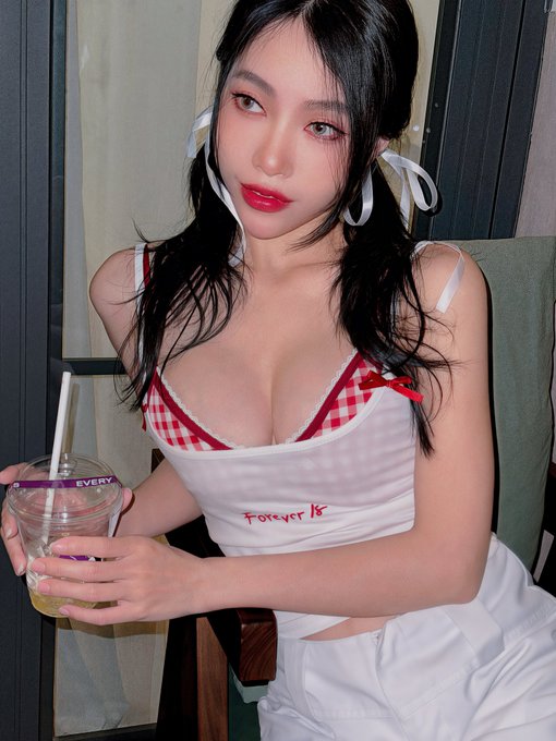 g&aacute;i Việt nhưng đăng pỏn #miuzxc https://t.co/UJw5zVdQqJ<a href="/tag/miuzxc"class="tags">#miuzxc</a>