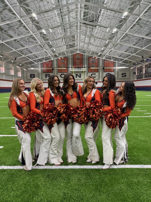 Happy #TeammateTuesday and @dbc_katie birthday! 🎂 🥳