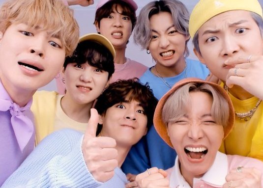 _kookiechae's tweet photo. @NoePasabuys @BTS_twt https://t.co/dQPANaLMU5
