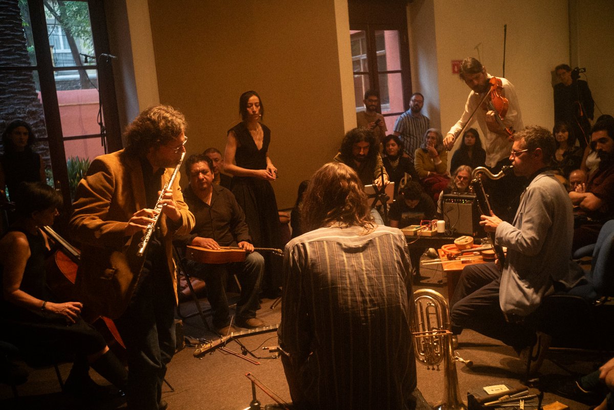 GeneraciónEspontánea tweet media