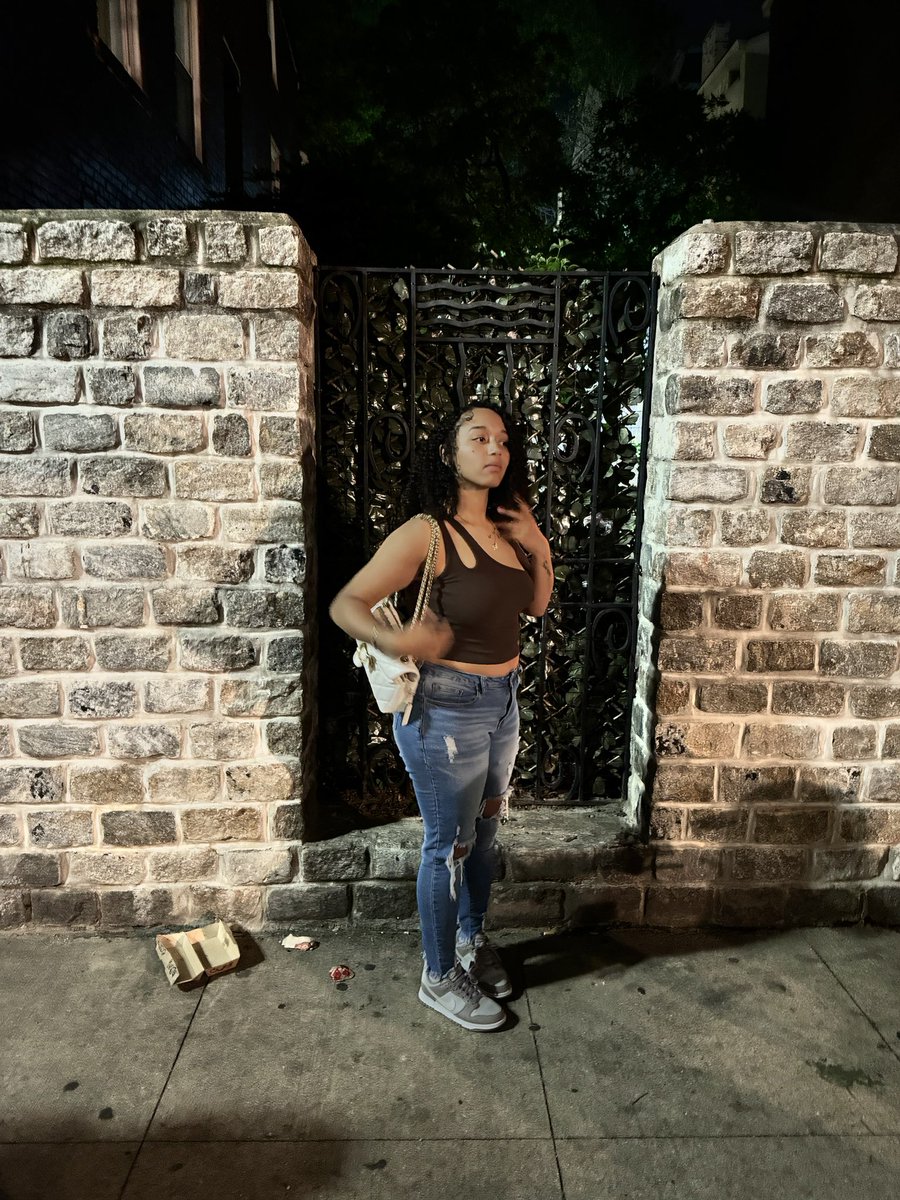 thereaalsamarah's tweet photo. Heard yall was 👀 fah me https://t.co/X3l171Huvf