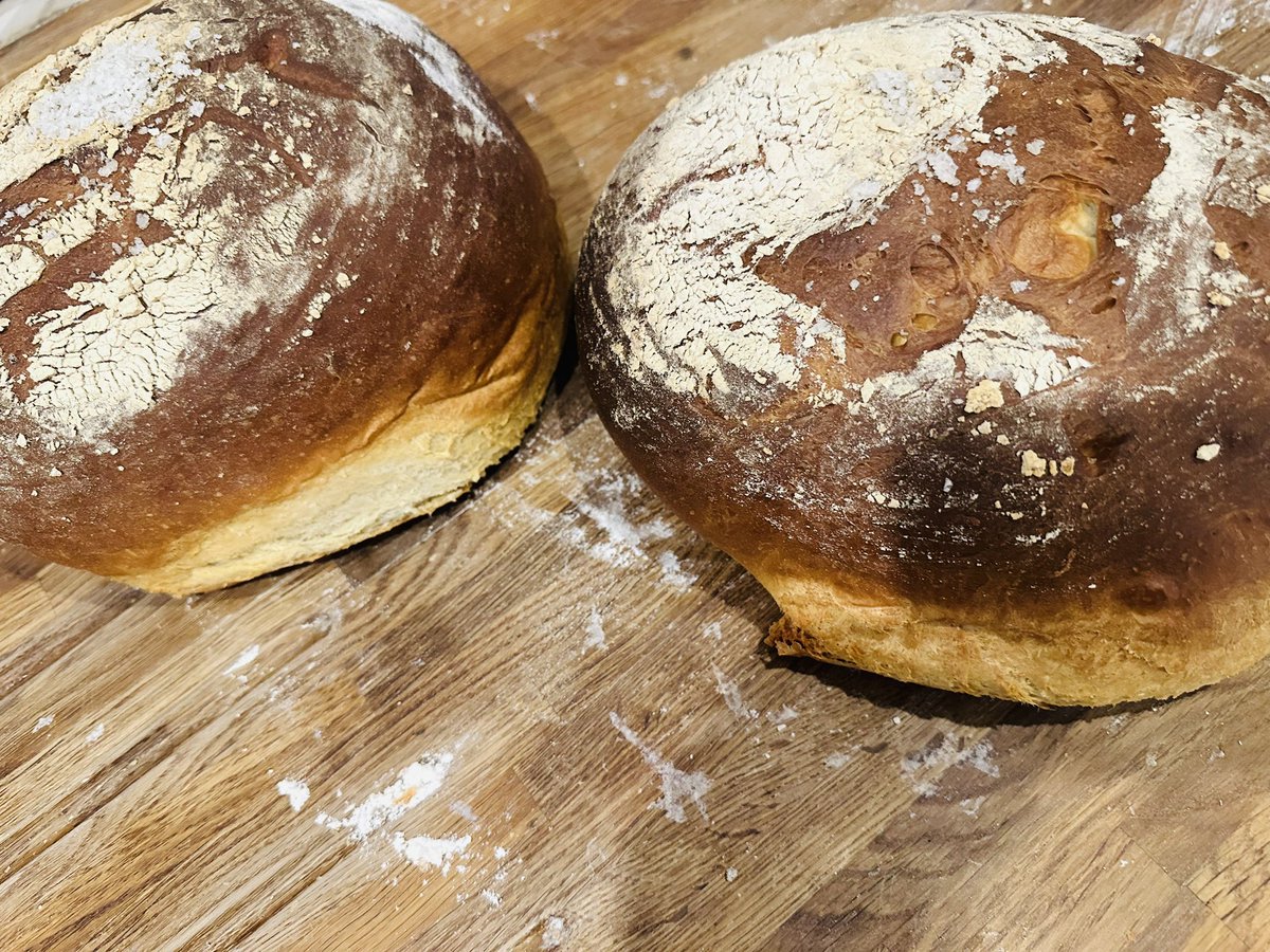 CoruiskHouse's tweet photo. Brioche fresh from the AGA! Handmade and perfect with lobster bisque #claresbread #skye #elgol https://t.co/JUJ2DicEHK