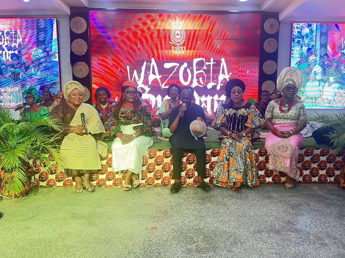 It was an awesome moment reliving my days in the choir. Praise is all I do!