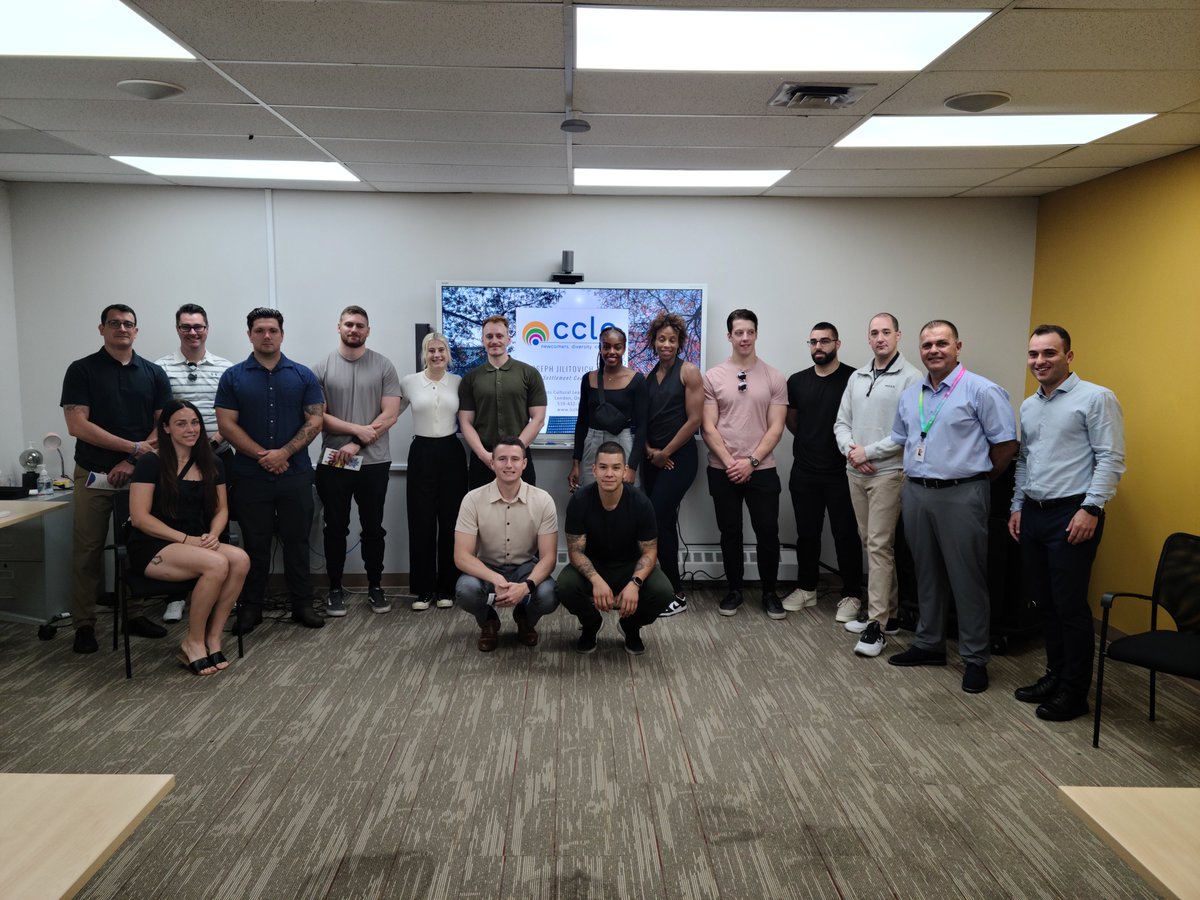 Say hello to some of our new recruits!👮‍♂️
They've been hard at work training and getting ready to serve and protect the #LdnOnt community. Alongside their training, they've also had the pleasure of meeting many of our important community partners. Join us in welcoming them to the
