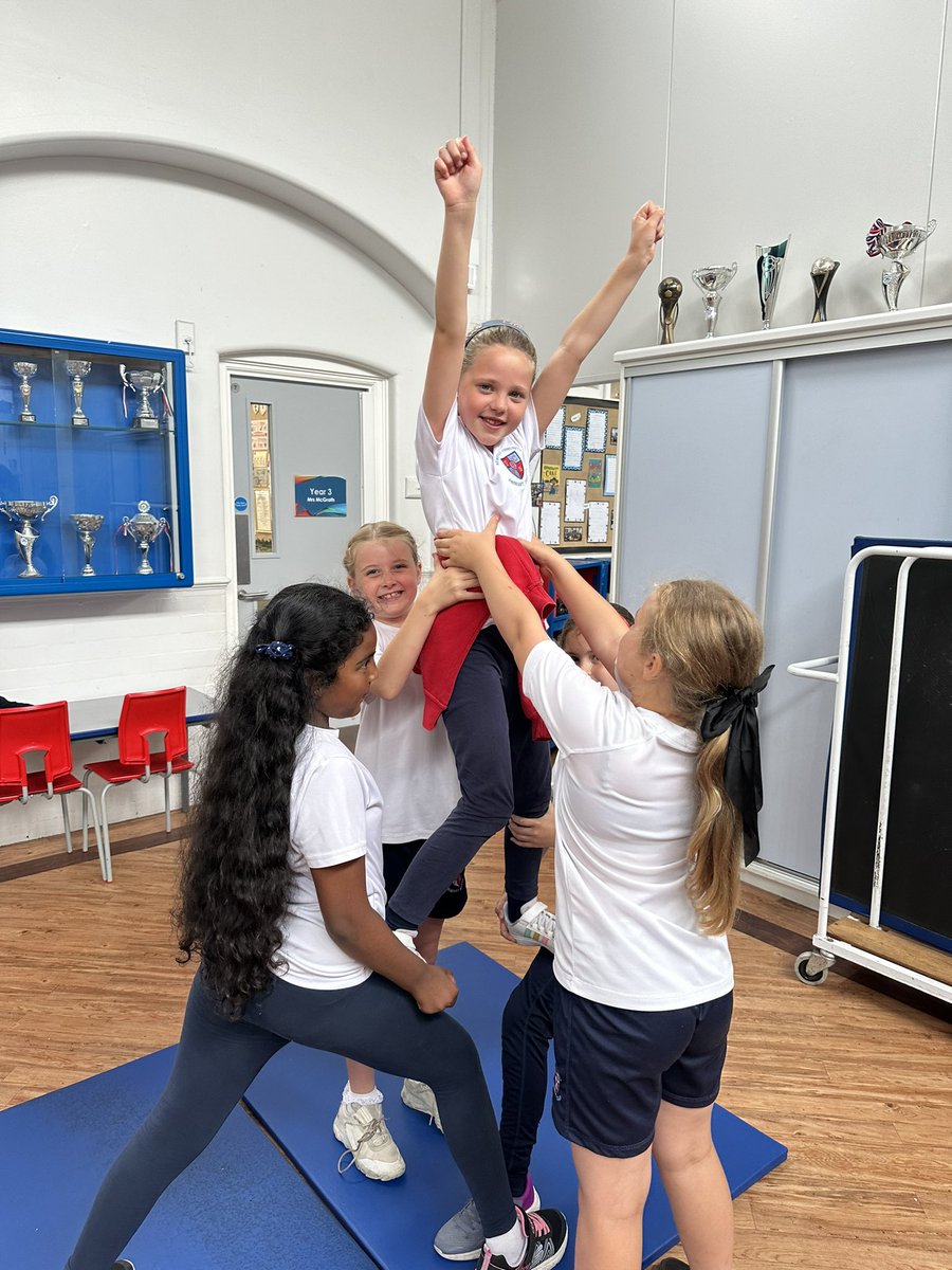 Newfold Sport tweet media