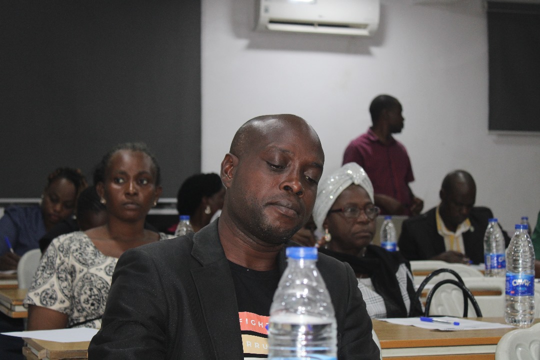 Step_Up_Nigeria's tweet photo. We just heard from Mr. Ajibola, the community facilitator of our First Time Voters Integrity Initiative (#FTVII), who suggested implementing protection measures for individuals who have chosen to become #anticorruption champions.

#stakeholdersreflectionsession #integrity https://t.co/2ttapD05aL