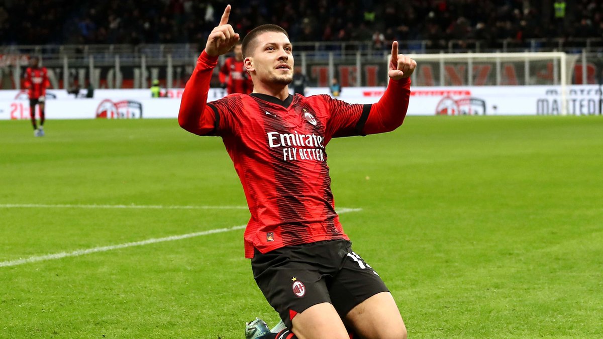 theMilanZone_'s tweet photo. 👉Programma rientro dei nazionali del #Milan 

Il 23 luglio torna #Jovic
Nella tournée negli Usa si aggregheranno #Musah e #Pulisic.
A seguire gli altri nazionali come #Leao e #Okafor, poi i francesi e #Reijnders (dipendente anche da quando termina il loro europeo).

via @AntoVitiello
