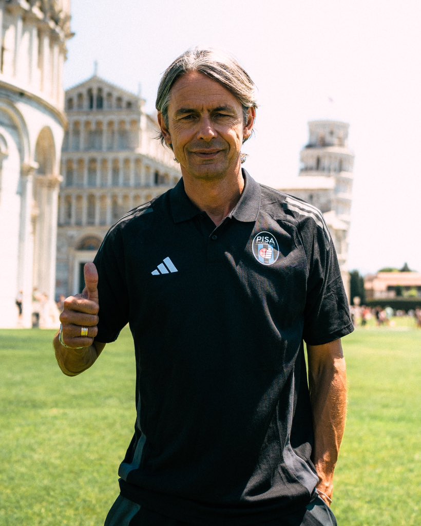 PisaSC's tweet photo. Mister 🫡🖤💙

#pisa #pisasc #ForzaPisa https://t.co/4kJSRZOPBW
