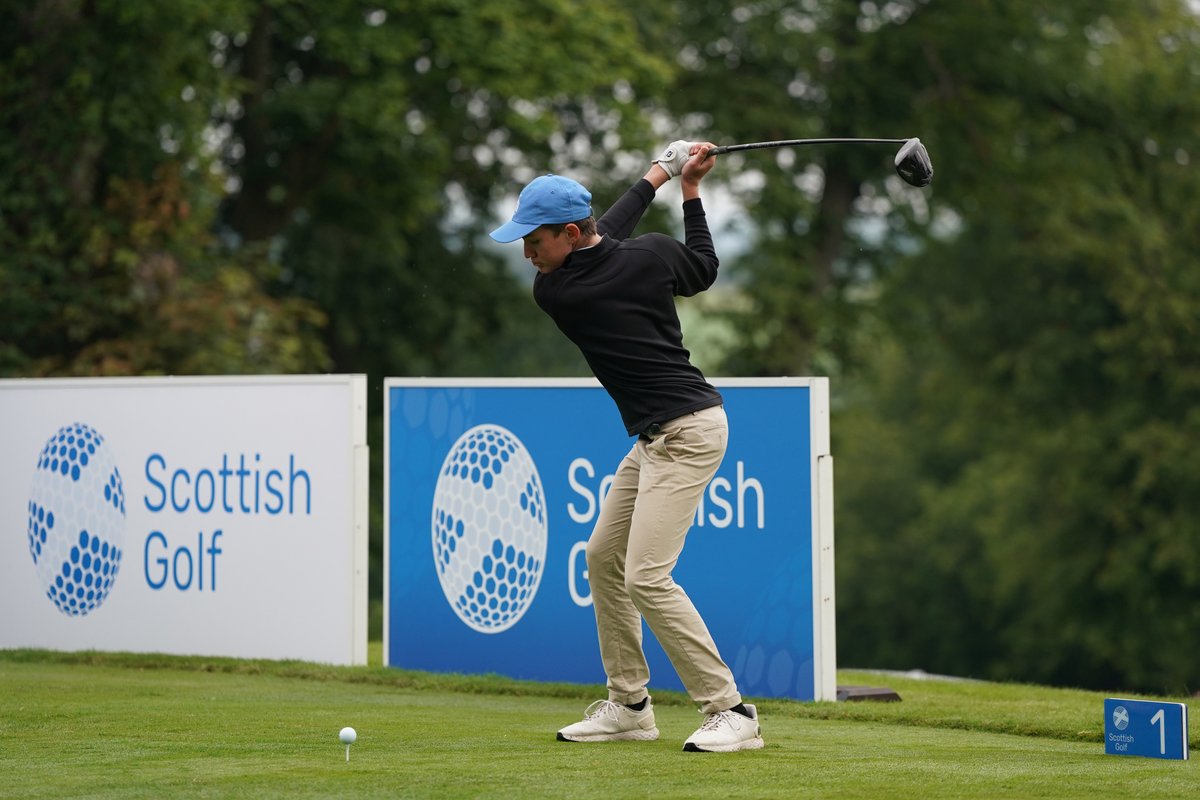 ScottishGolf's tweet photo. Ireland's Harry O'Hara is currently sitting -4 thru 16, overtaking England's Alex Boyes to head to the top of the current leaderboard at the 2024 Scottish Boys' U16 Open Championship @Murrayshall  🏆🏌️‍♂️

Keep up with the live scoring here👇
https://t.co/9BHrr6fyNr https://t.co/wzOlZj9GvV