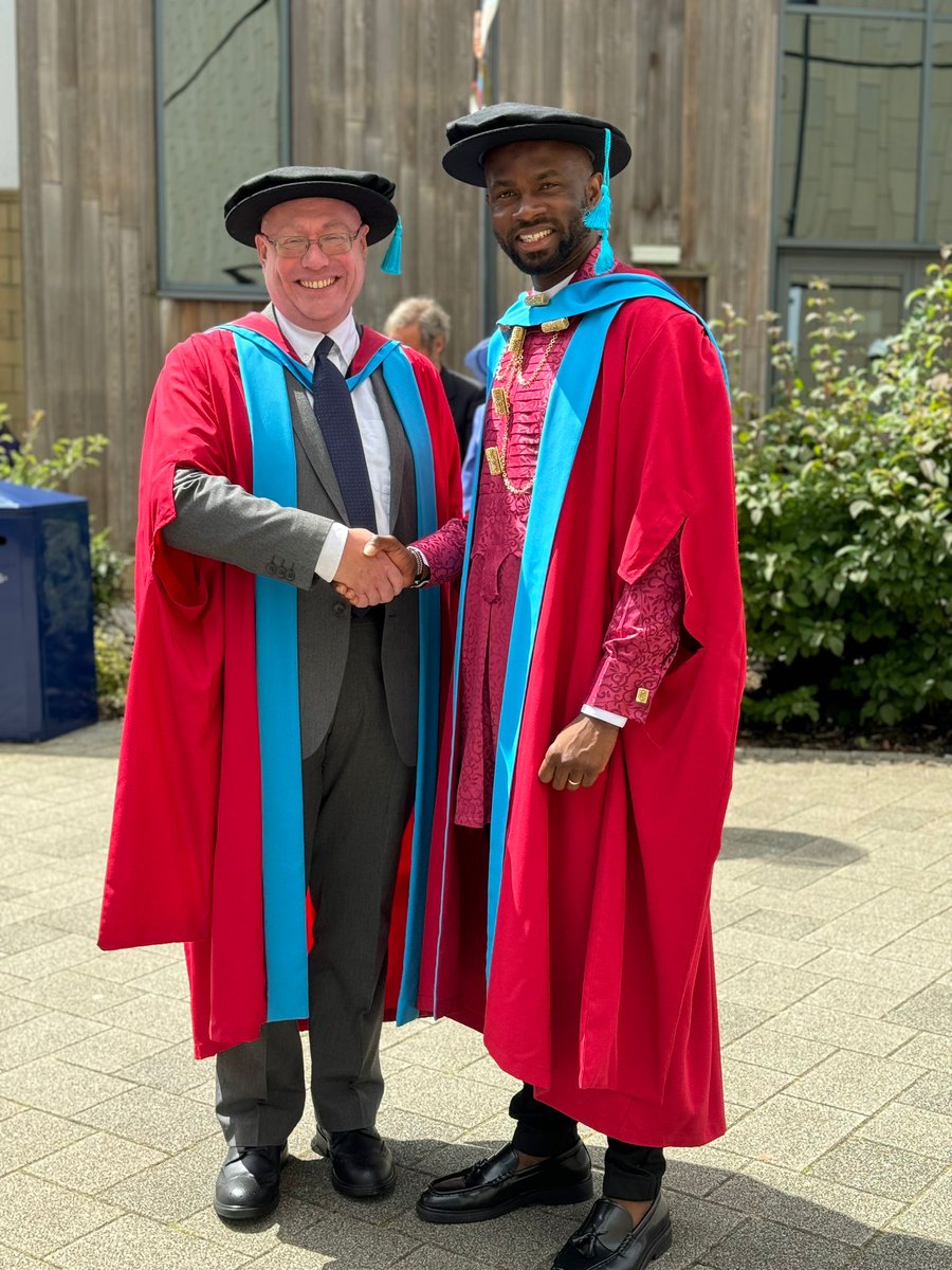 kelechi_okegbe's tweet image. I made some time away from twitter to go study and bag a PhD. Yes sir, Dr Kelechi Okegbe. #hudgrad @HuddersfieldUni