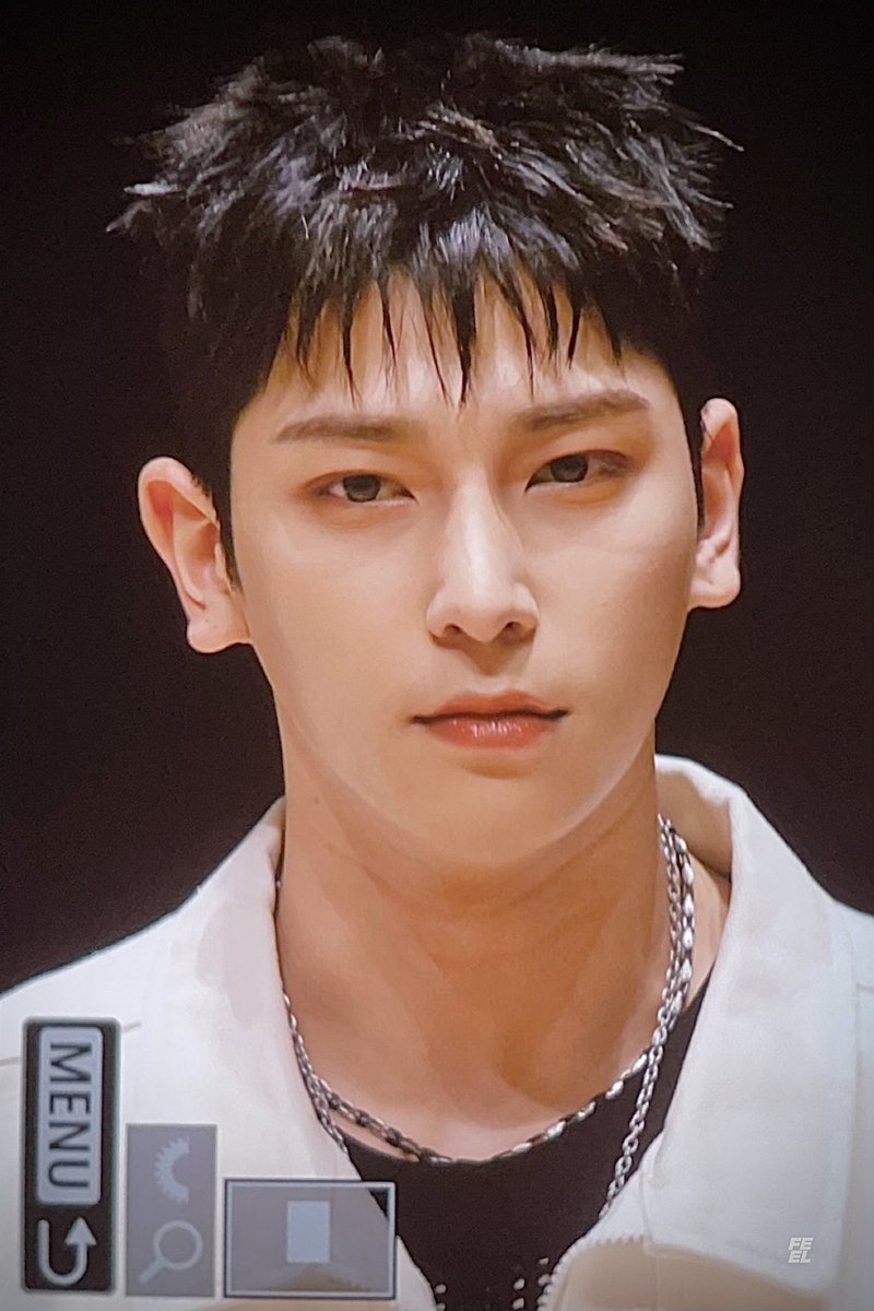 느낌 tweet media