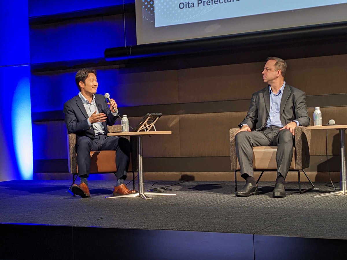 foresth915's tweet photo. Great panel about data relay and processing in space with Axelspace, Skyloom, Skyserve and Space Compass!
自分のモデレーターしたセッションも無事終わり、若田さんと山崎直子さんの対談も面白かった!若田さんが弊社と言ってるのも新鮮でした^_^
#spacetide #spacetide2024 #oisl #opticalcommunication #edgecomputing
