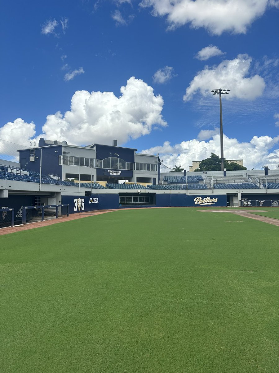 Shane Tucker tweet media