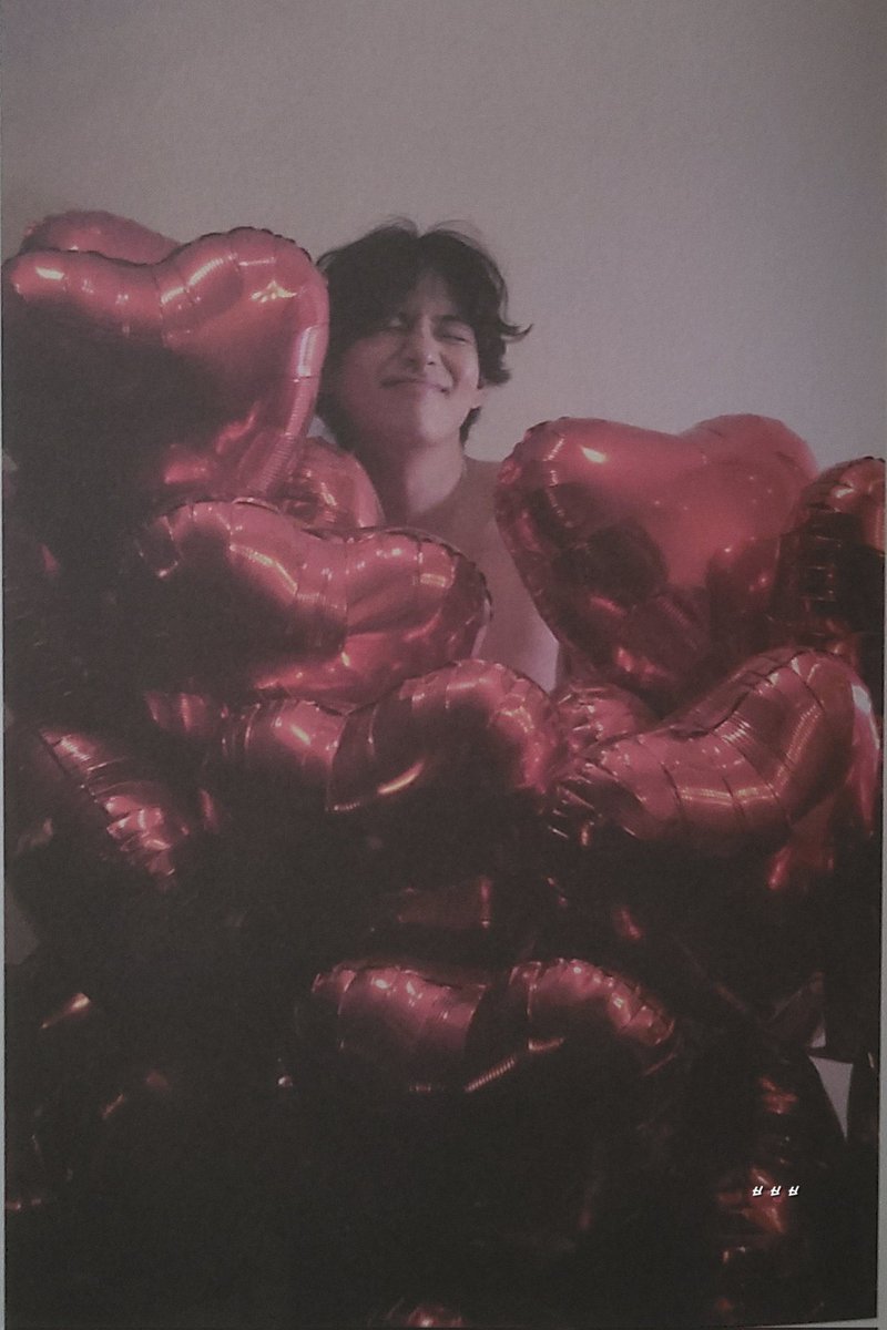 vmintine's tweet photo. gift received ❤️ https://t.co/r5lqszoVmm