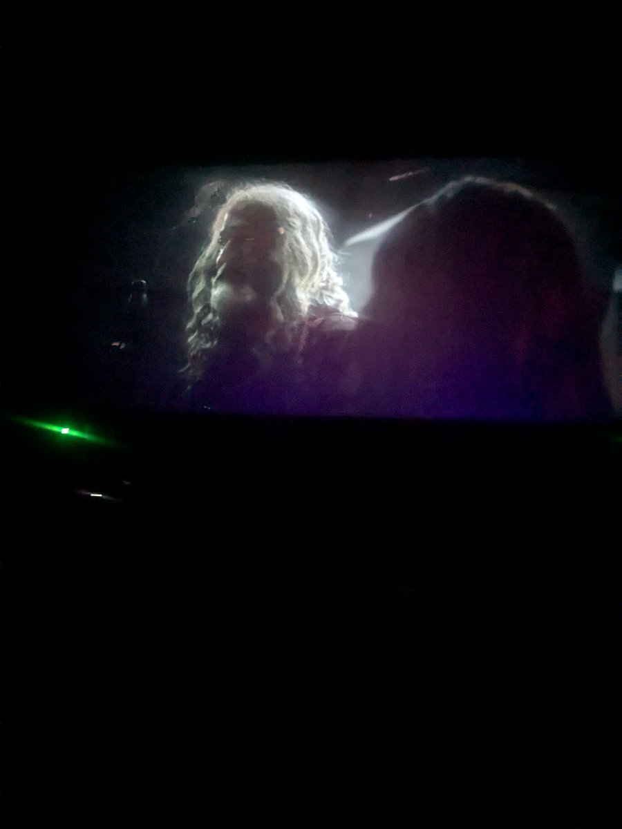 deepbluesmthing's tweet photo. Totally blurred and out of focus film (Kalki) shown at your screen at Shipra Mall (North India mall) right now, @PicturesPVR @_PVRCinemas @INOXMovies 
Told on reporting the print itself is such. Address please. https://t.co/R5mnmN1MtO