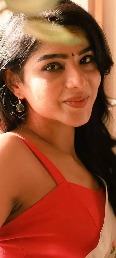 vigneshvicky092's tweet image. Good Evening ❤️

#PavithraLakshmi