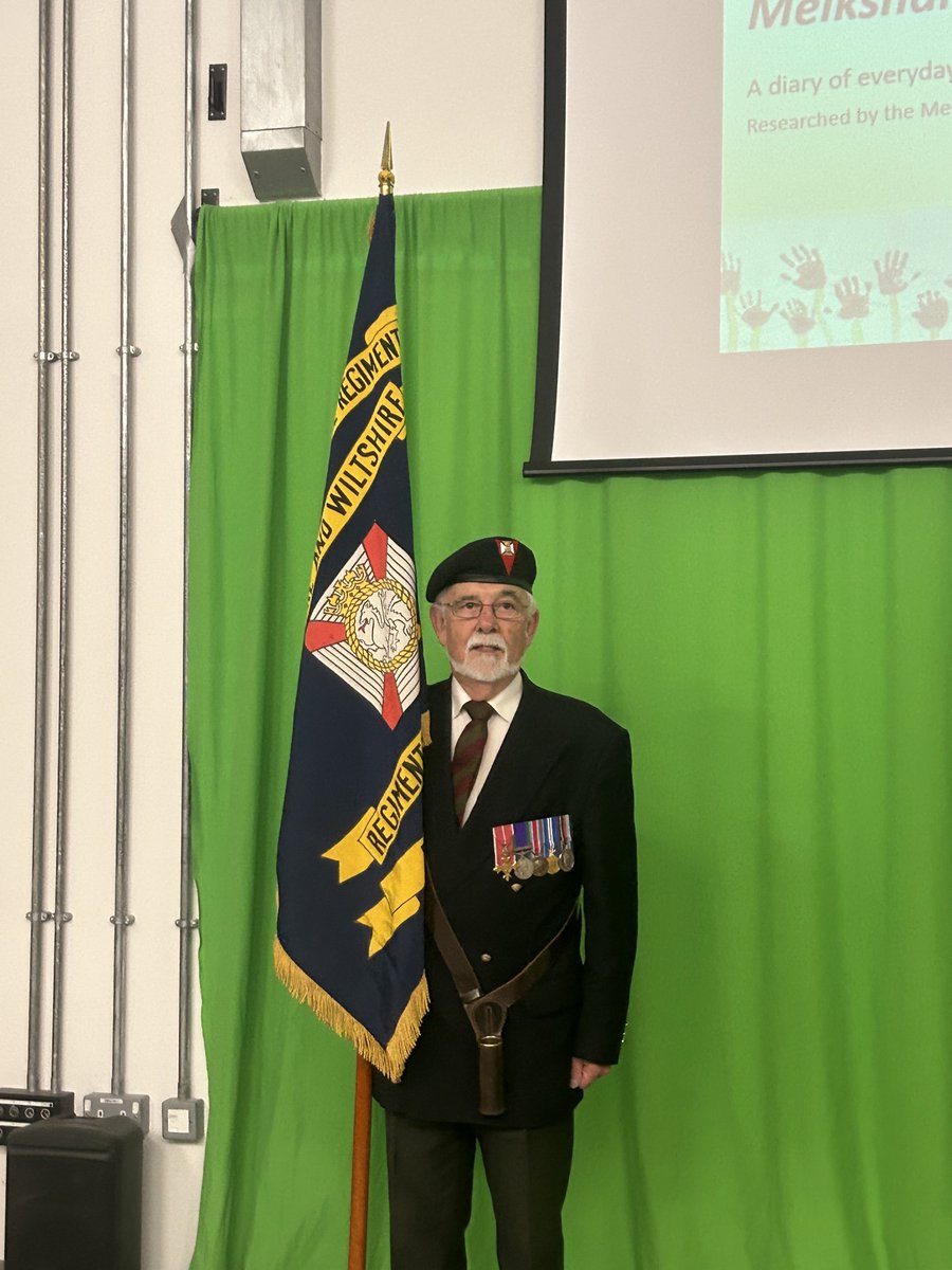 Crafty_General's tweet photo. The launch of ‘Melksham’s War’ at The Oak #Melksham. Local history is so
important and serves the community too. @MelkshamRemem Old Comrades https://t.co/iwm3Iof7OO