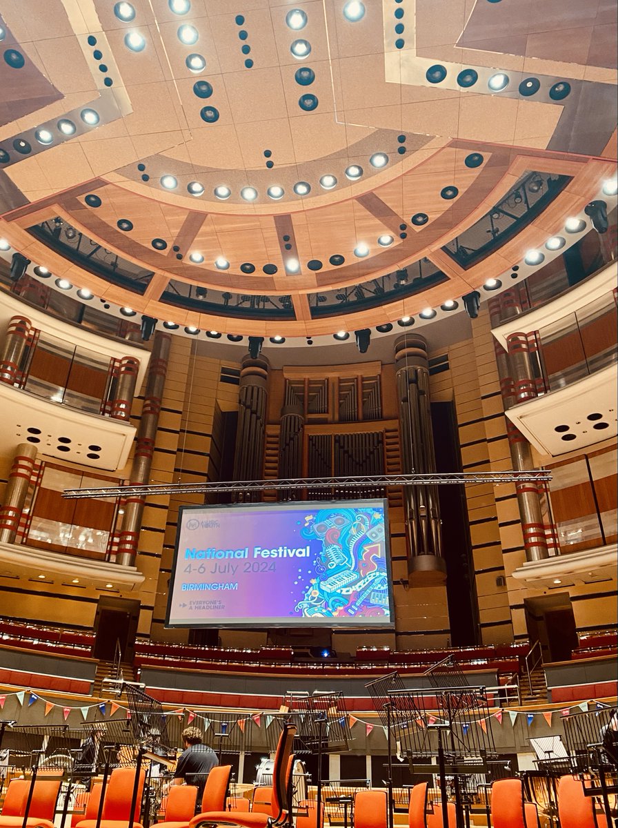 The DAOS Concert Band recently took to the stage at Birmingham's Symphony Hall as part of the Music for Youth National Festival. Conducted by Mr Kelly, repertoire beautifully performed included Arabesque (Hazo) &amp; Minatures for Wind Band (Walton/Wiggins).
#musicforyouth
