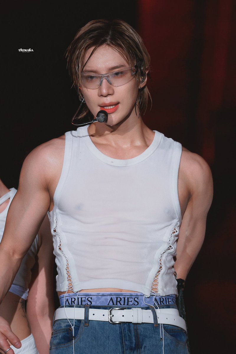 taemara_'s tweet photo. 240707 태민 워터밤 

𝘔𝘰𝘷𝘦🔥

#태민 #テミン #TAEMIN https://t.co/pVjUz9UU1w