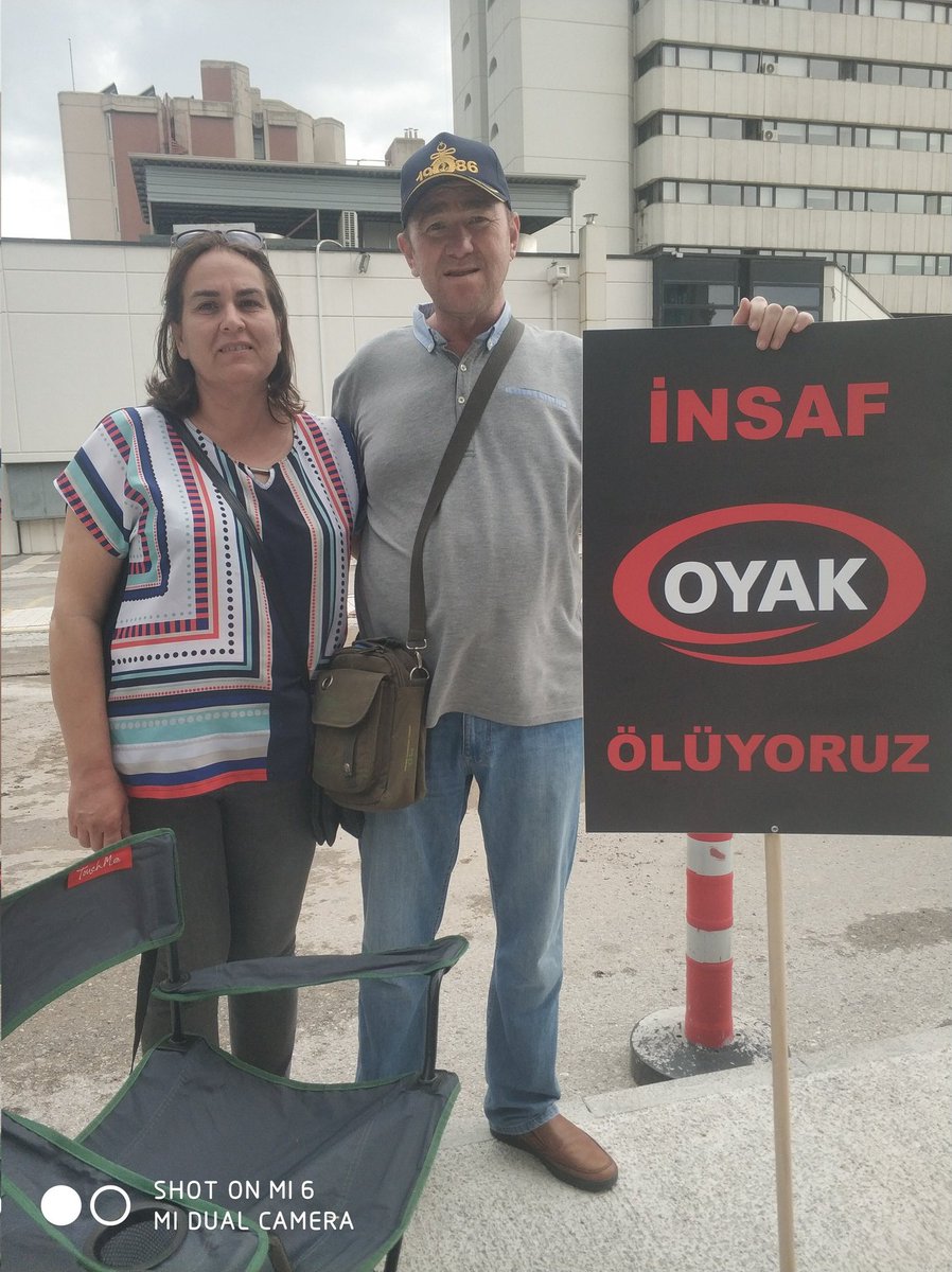 HTunc43252's tweet photo. 05423414324 Murat Başoğlu eylemi yapan meslektasimiz arayıp destek vermek isteyenlere şuan itibariyle eşi Serpil hanımla eyleme devam ediyorlar https://t.co/Xo0MPhZQNy