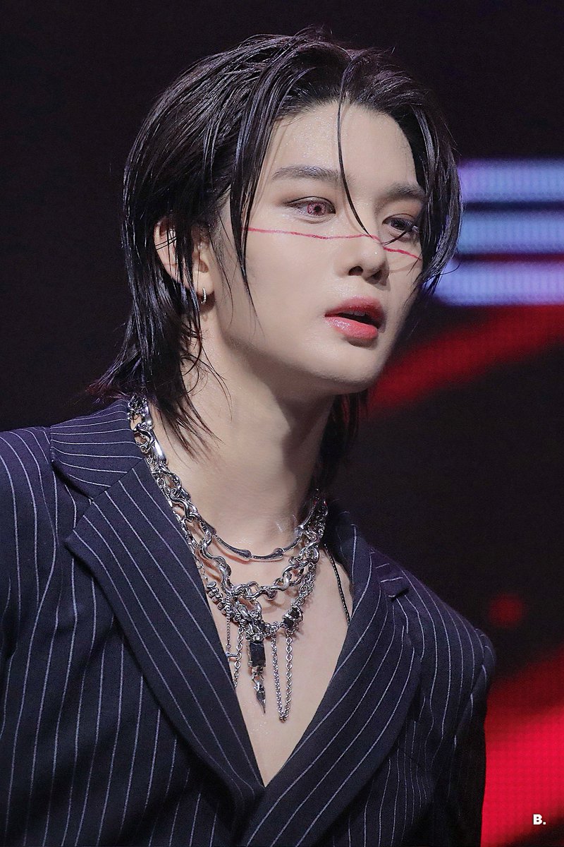 240407 .. 🤤
#배진영 #BAEJINYOUNG #CIX