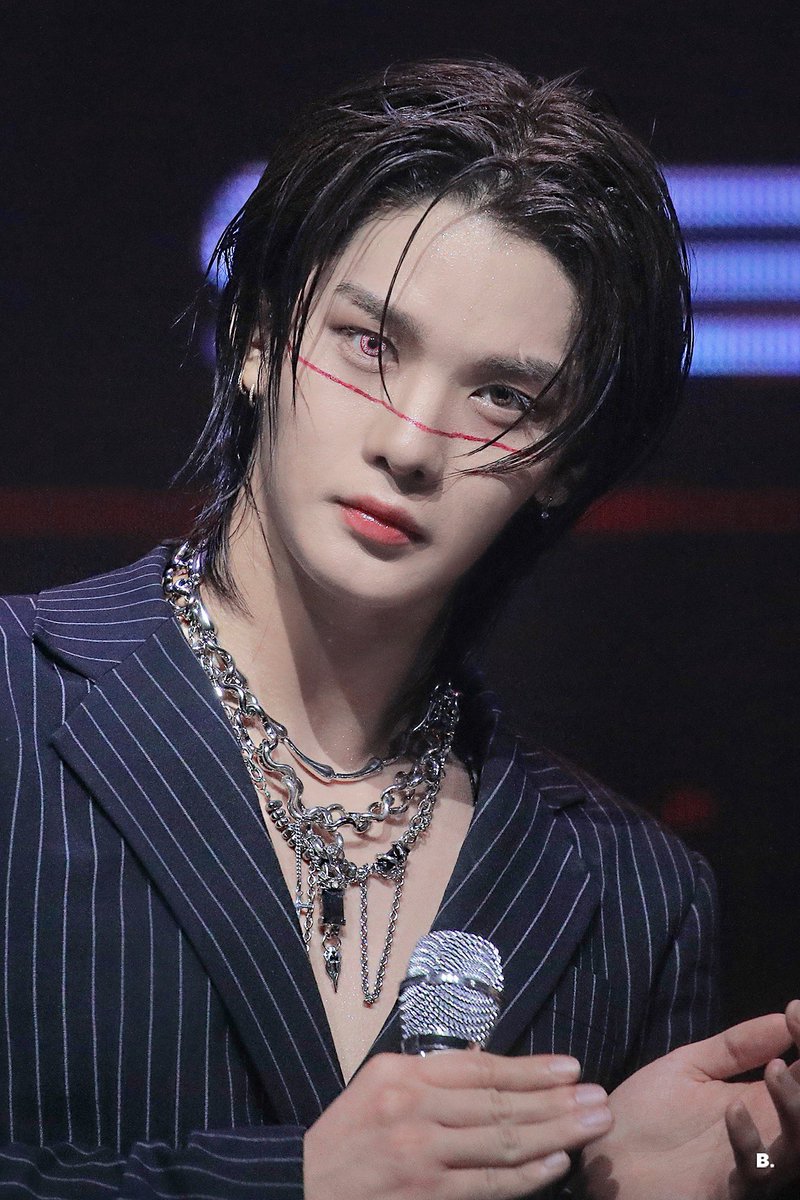 B. 비닷 tweet media
