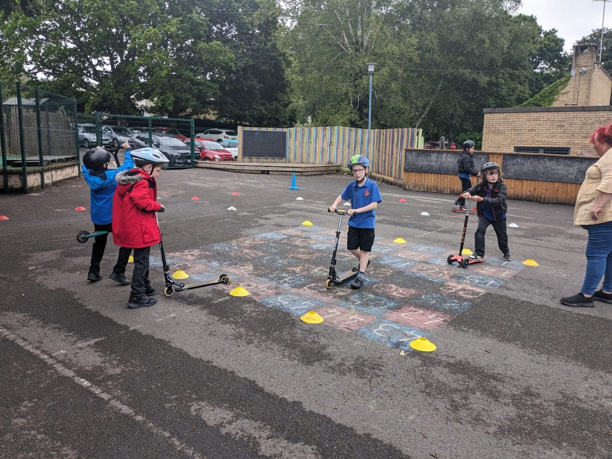 The Year 3's in Dosbarth Caswell have been learning scooter skills today with <a href="/mon_roadsafety/">Mon Road Safety</a>