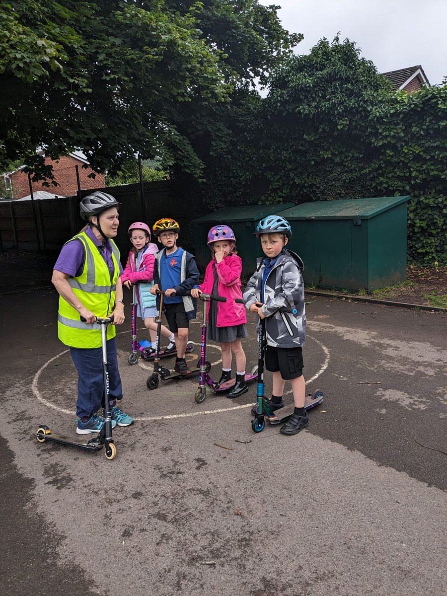 Overmonnow Primary School tweet media