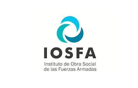 carlospissolito's tweet photo. Los retirados de las FFAA, después de muchos años de servicio a la Nación y que han incluido, incluso, para algunos el duro trance de la guerra, el desarraigo, la crónica falta de medios para cumplir con nuestras tareas y los bajos salarios para la mayoría; recibimos con alegría este 9 de julio en la que nuestros veteranos encabezarán el desfile patrio. Lo que demuestra un cambio positivo de actitud en las autoridades nacionales.

Sin embargo, dicho esto, no podemos dejar de señalar nuestro desagrado porque se nos siga discriminando al negarnos la administración de los medios y recursos que hacen al cobro de nuestros haberes de retiro y al manejo de nuestra propia obra social.

Ambos elementos, el IAF y IOSFA, funcionan -principalmente- con nuestros aportes. Por otra parte, sus estatutos establecen su manejo por parte de quienes escriben estas líneas.

Es por ello que no entendemos el empecinamiento de las actuales autoridades a manejarlos de otra forma, imponiendo una conducción extraña a la nuestra y como si sólo se tratara de otra caja más a usufructuar políticamente.

Por todo ello, pedimos que se nos restituyan no sólo el reconocimiento formal de nuestras funciones, sino también, el manejo material de los medios que nos corresponden. @JMilei @VickyVillarruel @luispetri