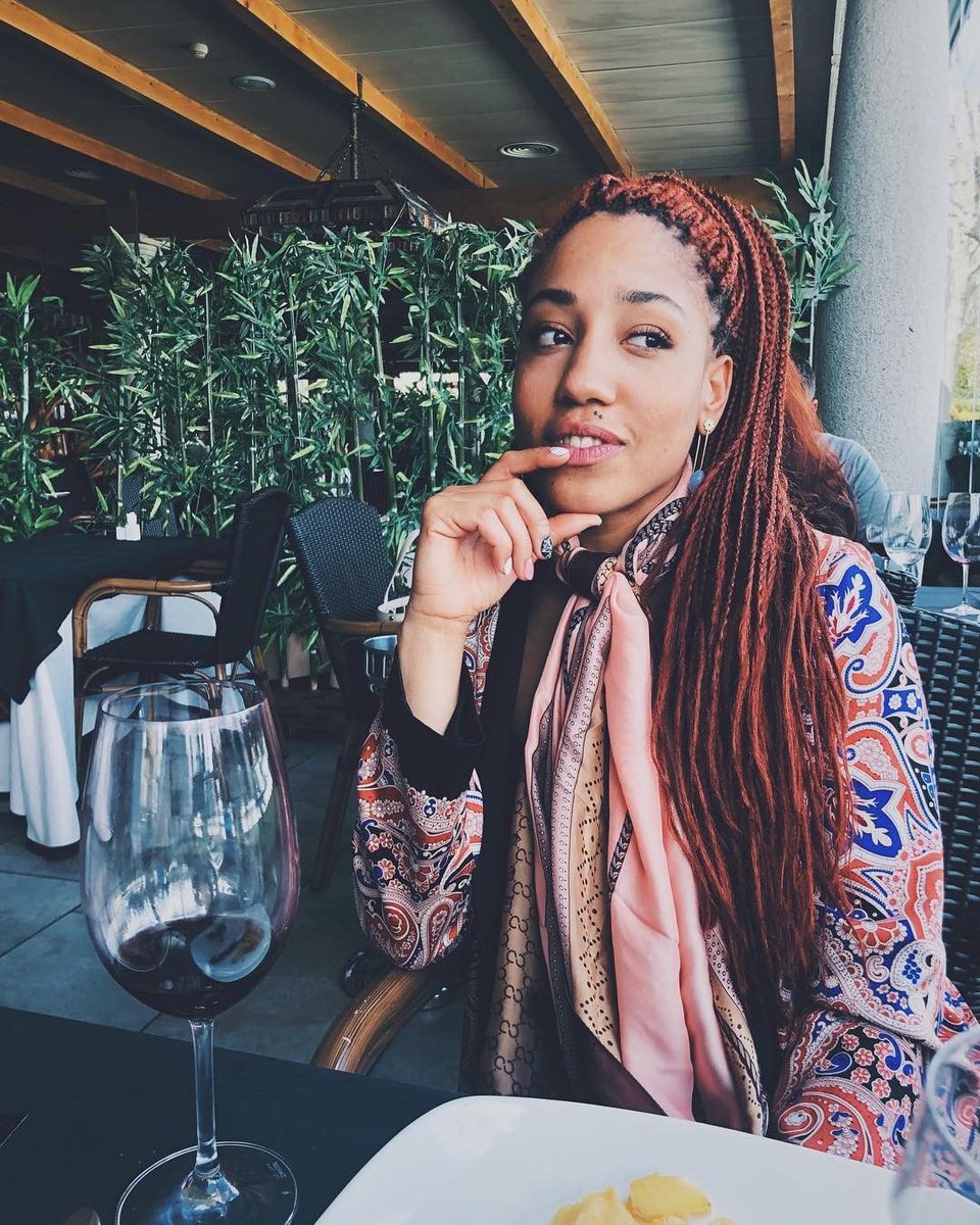 feliz día tamy, te hemos querido y apoyado desde el primer momento y así va a ser siempre!! 💌🎂⭐️✨💕 <a href="/TamySweetC/">Tamy Nsue</a>