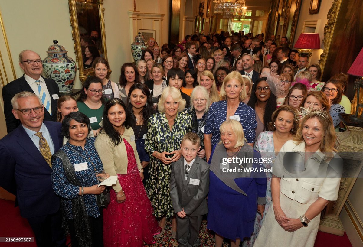 📚  Her Majesty The Queen, as Patron of the <a href="/Literacy_Trust/">National Literacy Trust</a>, hosts community volunteers and authors to celebrate the charity’s 30th anniversary at Clarence House.