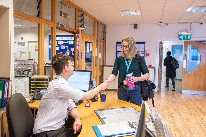 If you'd like to learn more about your library &amp; how we can be of service, we offer monthly inductions. Our next one is on Tue 16 July, 11-11:30am, at our Cairns, NOC &amp; Knowledge Centre sites.

Anyone from <a href="/OUHospitals/">OUH</a> or <a href="/OxfordMedSci/">Medical Sciences</a> is welcome to attend nhs.bodleian.ox.ac.uk/libraries/libr…