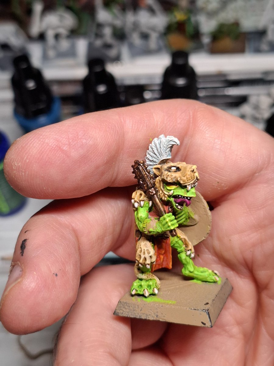 BloodBowlWFC1's tweet photo. Work in progress on @Tim_Prow #Slann #erukin Jaguar warrior regimental champion https://t.co/MkenKcxG34