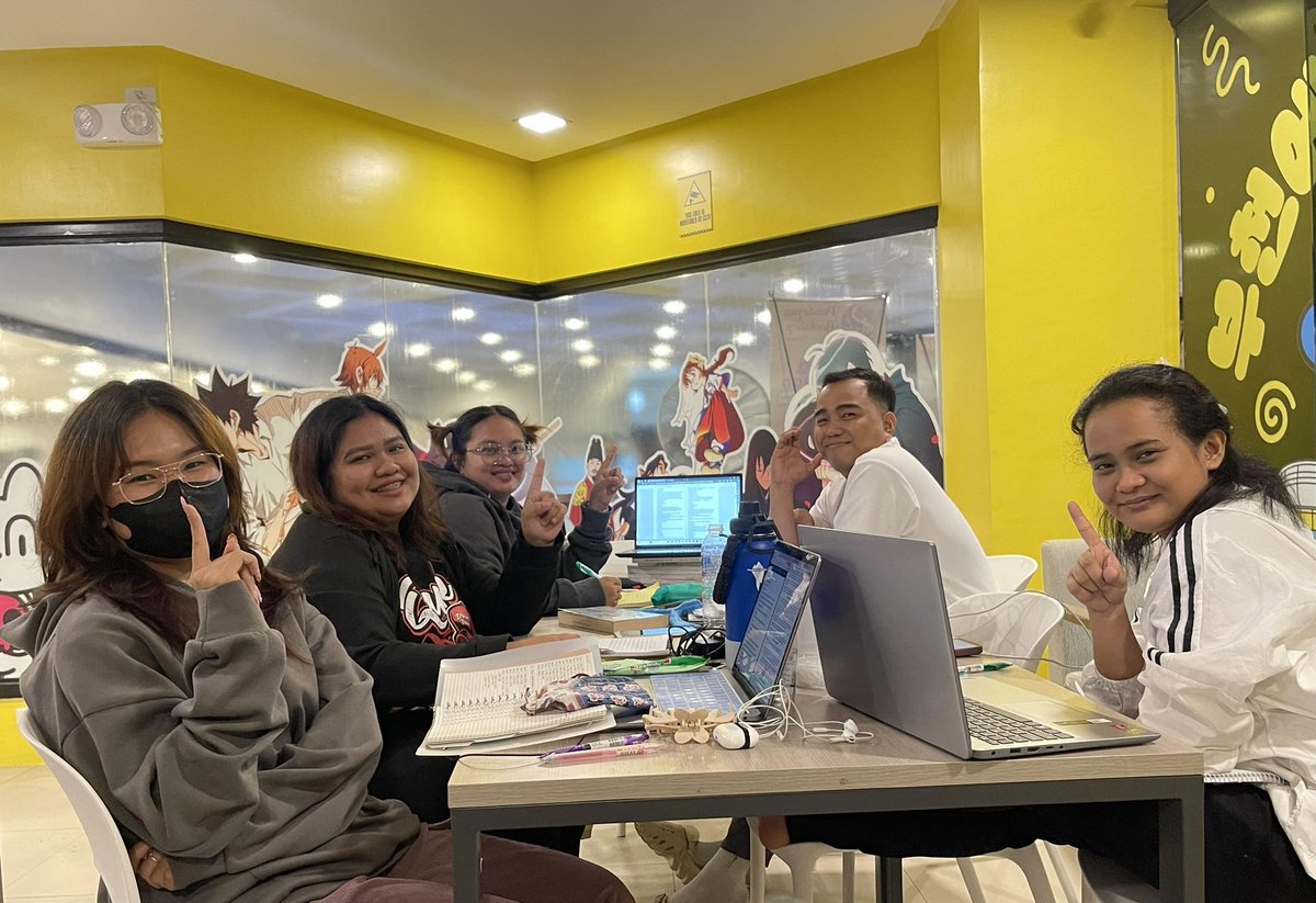 valcitylibrary's tweet photo. #ValACEAtNight: "Libraries always remind me that there are good things in this world." - Lauren Ward
Valenzuela City Library's 2F is open from Monday to Sunday, 9am until 12midnight.
#ValACE #AkoAtAngAklatan #AklatanNatinIto #ValenzuelaCityLibrary https://t.co/LCmYDybFRs