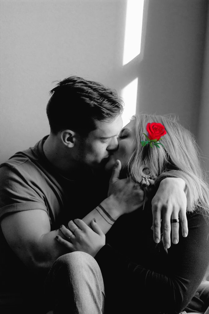 I dream about a world where the warm of your hug it's my first thing I feel early in the morning when I wake up, where my eyes find the depth of your eyes and my soul is always kissing your soul.. I dream of a world with the happiness of your smile filling my heart. I dream with