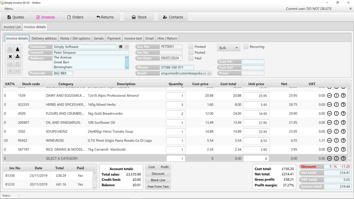 SimplySoftware's tweet photo. Here is what the new SI SE V2 invoice information screen looks like, with and without extra Cost, Profit and Discount options showing. This screen will be changed slightly during development.

For more information visit https://t.co/iLvD88fFi2 https://t.co/CQfXtCpakV