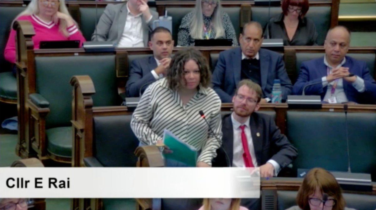 I has just presented the Save Northfield Library petition at Full Council.

The petition has 1,109 signatures so far and can be signed here: change.org/p/save-northfi…