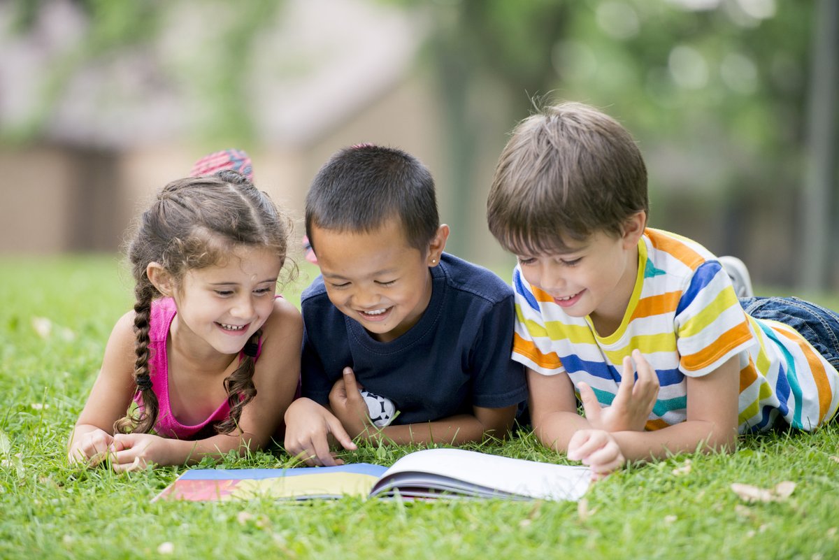 📚 Unlock the magic of reading early! From phonics to comprehension, we've created a roadmap to help every child develop a solid foundation in reading. 

Explore our guide: tdsb.on.ca/earlyliteracy