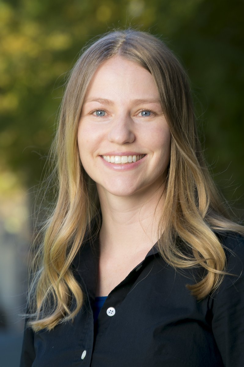Virtual ChemBio Talks (inactive account) (@chembiotalks) on Twitter photo The fourth talk of the 4th Virtual <a href="/ChemBioTalks/">Virtual ChemBioTalks (inactive account)</a> will be given by Emily Derbyshire <a href="/DerbyLabDuke/">Derbyshire Lab @ Duke</a>. She will be talking about her group's research on "Interdisciplinary approaches to reveal parasite vulnerabilities".
Register for free: web.cvent.com/event/7b3b6cdf… The fourth talk of the 4th Virtual <a href="/ChemBioTalks/">Virtual ChemBioTalks (inactive account)</a> will be given by Emily Derbyshire <a href="/DerbyLabDuke/">Derbyshire Lab @ Duke</a>. She will be talking about her group's research on "Interdisciplinary approaches to reveal parasite vulnerabilities".
Register for free: web.cvent.com/event/7b3b6cdf…