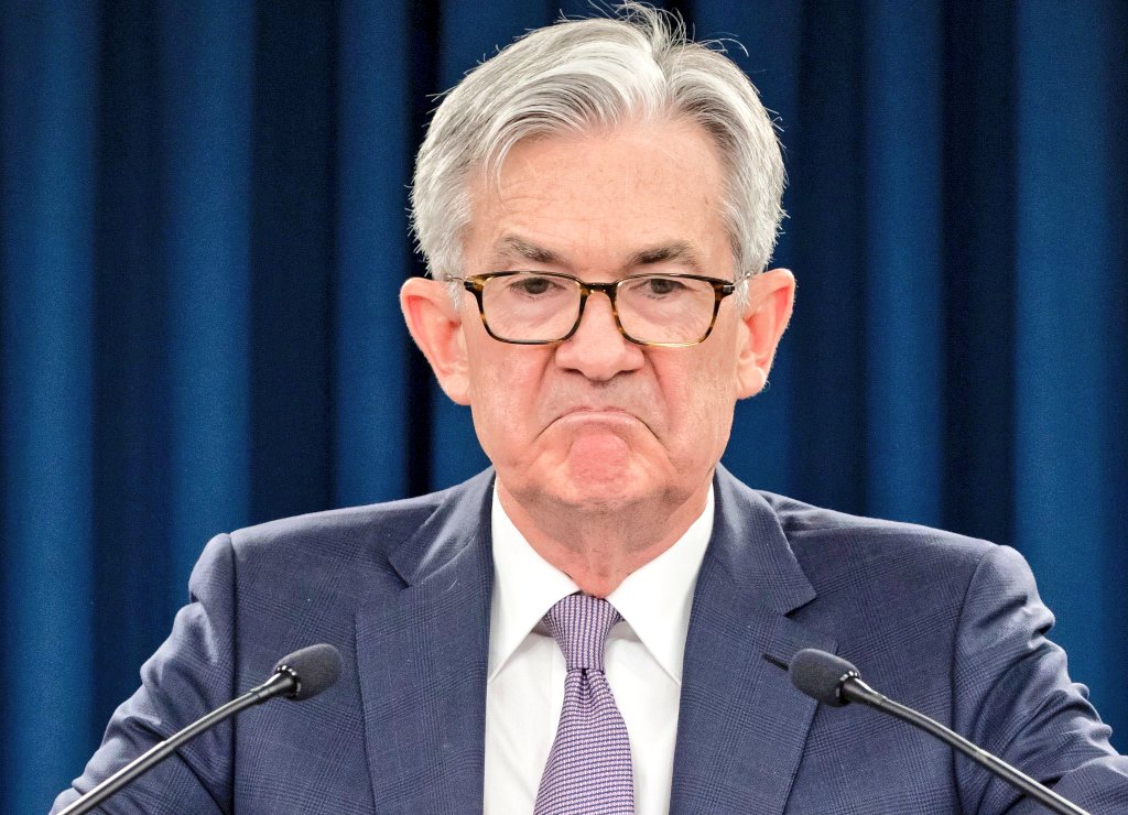 Investingcom's tweet photo. ⚠️BREAKING:

*POWELL: EASING TOO SOON, TOO MUCH COULD HARM INFLATION PROGRESS

*POWELL: EASING TOO LITTLE, LATE COULD UNDULY WEAKEN ECONOMY

$SPY $QQQ https://t.co/KJn2RaLWAQ