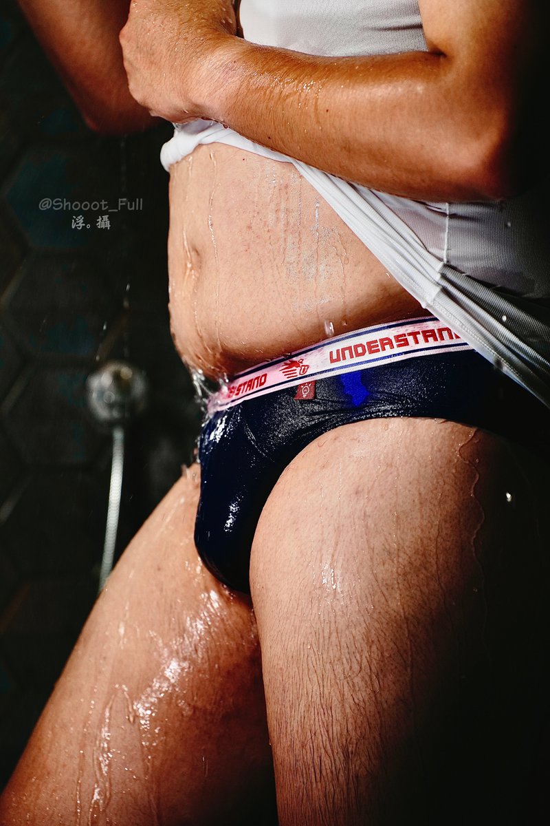 ——夏日#2——

流汗一整天
一起來沖涼涼💦💦
人物：<a href="/haohuthetiger/">notHaohu</a>