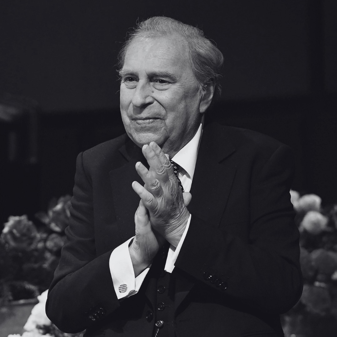 PLinToronto's tweet photo. 🕊️Today, the legendary Polish actor, theatre director, film director and teacher, #JerzyStuhr , has passed away. He was 77.

ℹ️ Learn more about him here⤵️
https://t.co/oxQdjN1C2A

📷 FOTON/PAP https://t.co/ITJ59DkUD8