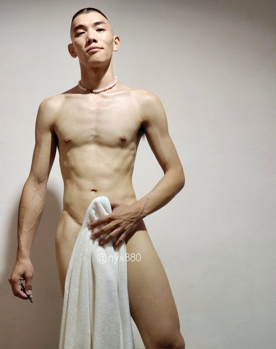 อยากเปียกฝนหรือเปียกน้ำว่าวดีครับ🌧😉😄
#นัดเย็ดแม่ริม #งานกลุ่ม #FWBเชียงใหม่ #เงี่ยนอยากนัด