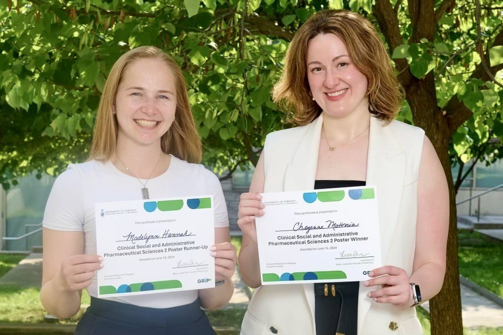 SickKidsRx's tweet image. Congratulations to both @cmatinnia and @madelynnhannah Pharmacists who are doing their Master&apos;s Degrees and their award-winning posters at the @UofTPharmacy Graduate Research in Progress Conference in Clinical Social and Administrative Pharmaceutical Sciences.